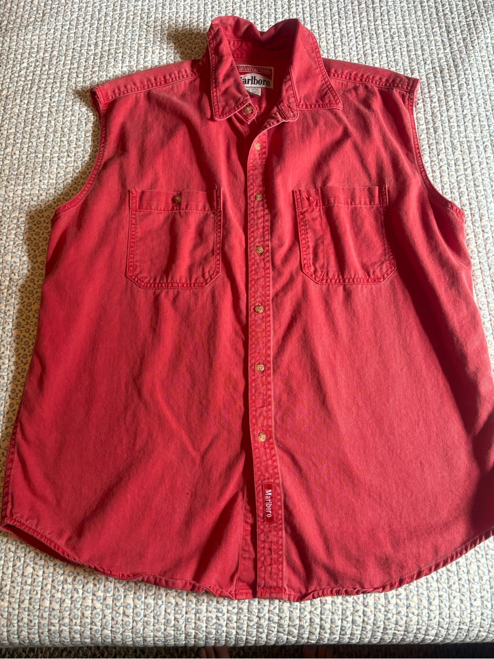 Vintage 1990s Marlboro Adventure Team Red Sleeveless Shirt – Men’s Large